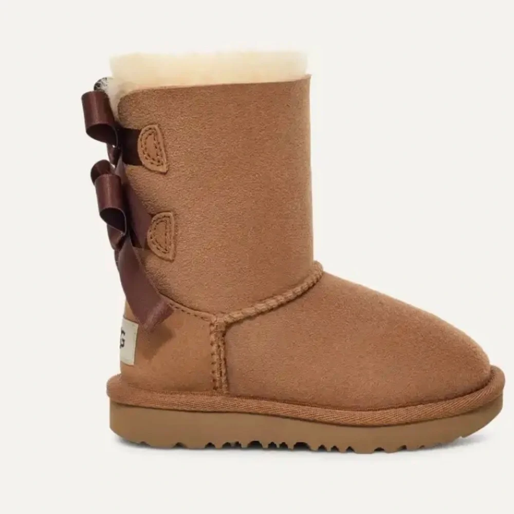 UGGS Bailey Bow Boot faux fur - Picture 7 of 12